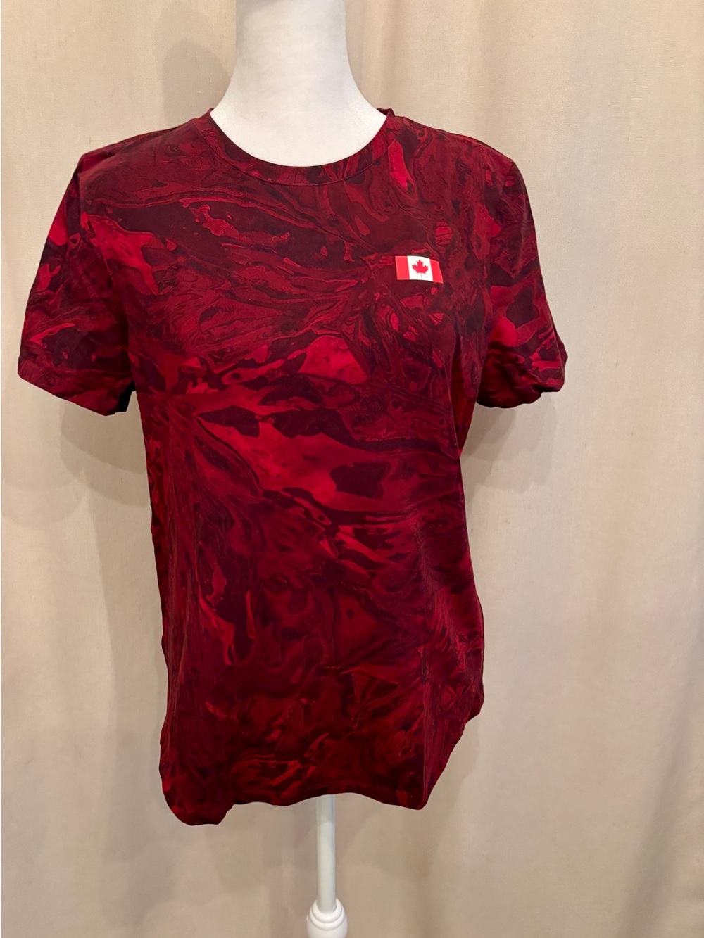 lululemon Olympic Graphic T-Shirt — Size 8
